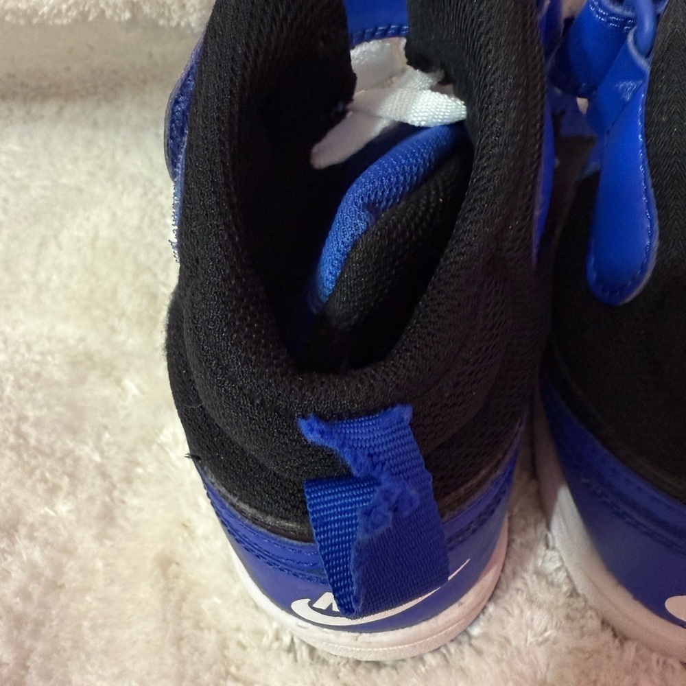 Nike Kids Size 3.5Y DM8872-001 Blue Black White Sneakers - Picture 7 of 7